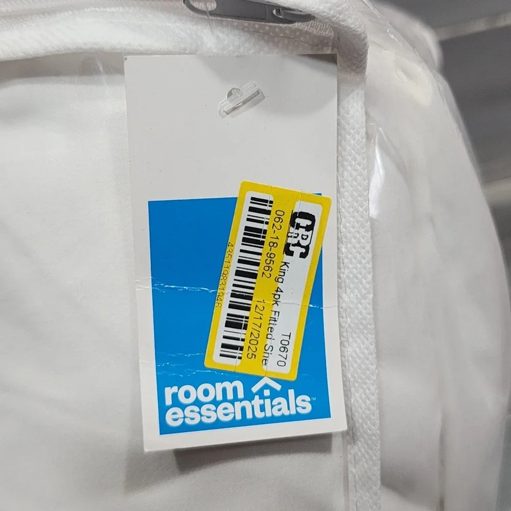 Room Essentials King‎ 4pk Fitted Sheets White 100% Recycled Polyester